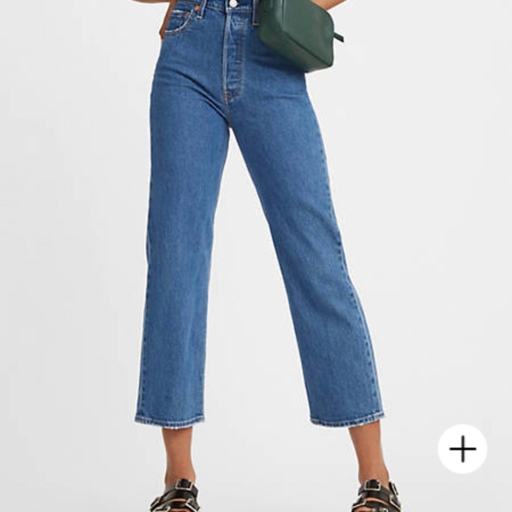 Levis ribcage Jean. Wide leg - not flair. EUC worn 1x. Clean home pet/smoke free